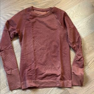 Textured Long Sleeve Top in Burgundy